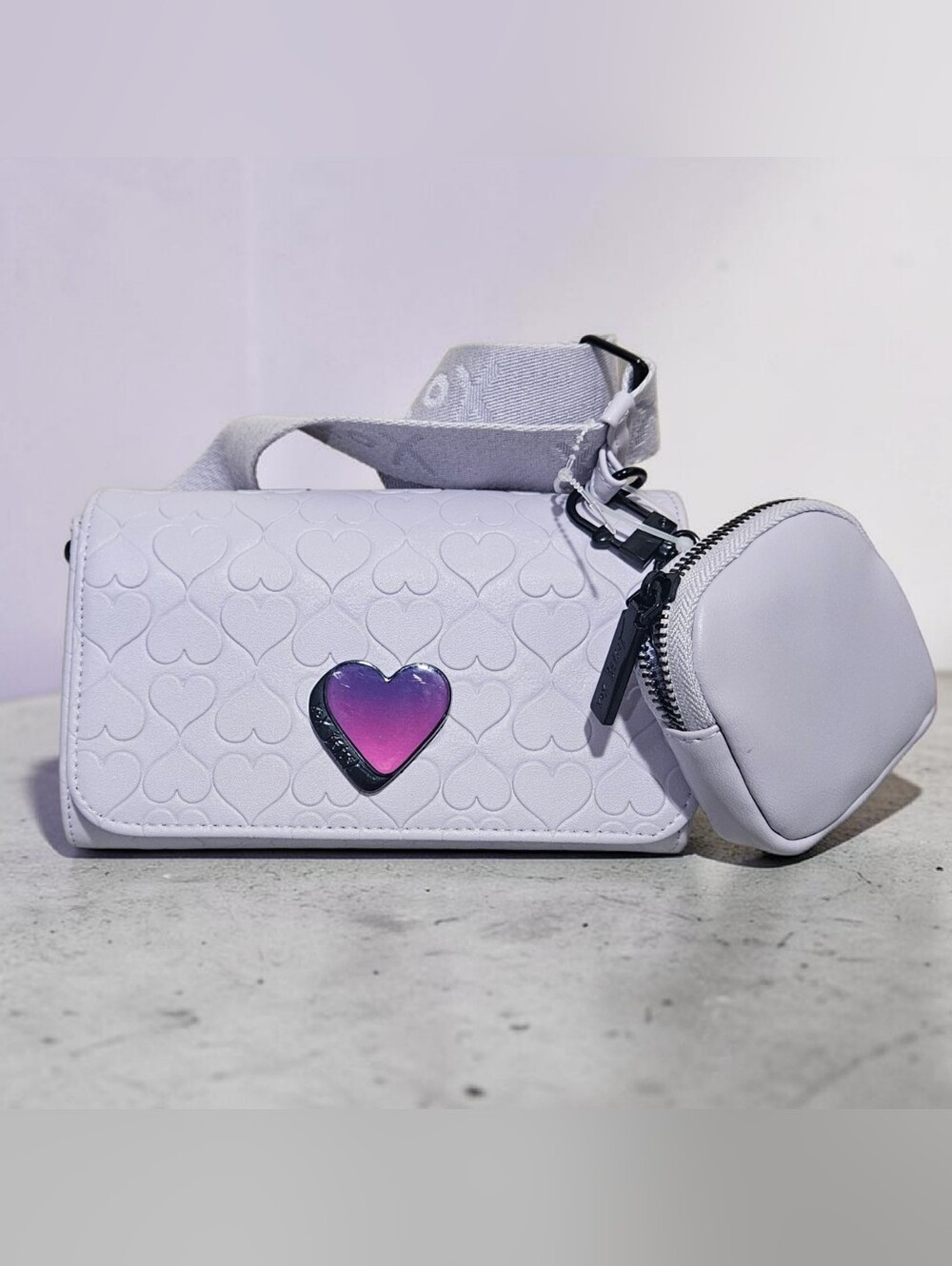 Betsey Johnson Heart Quilted Lavender Crossbody bag with Detachable Pouch - Picture 10 of 12